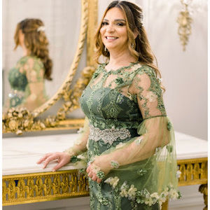 Meet your Posher, Evangeline